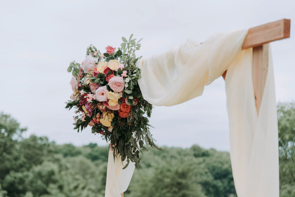 Tahitian Pearls and Wedding Jewelry: A Timeless Symbol of Love