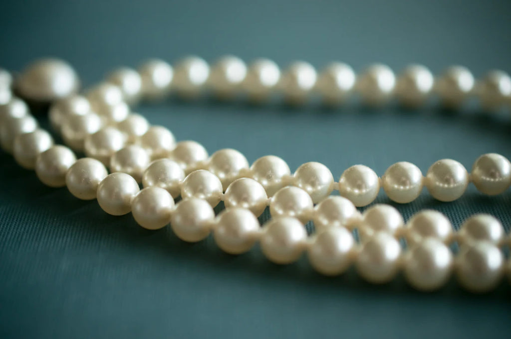 Unveiling the Truth How to Spot Fake Tahitian Pearls