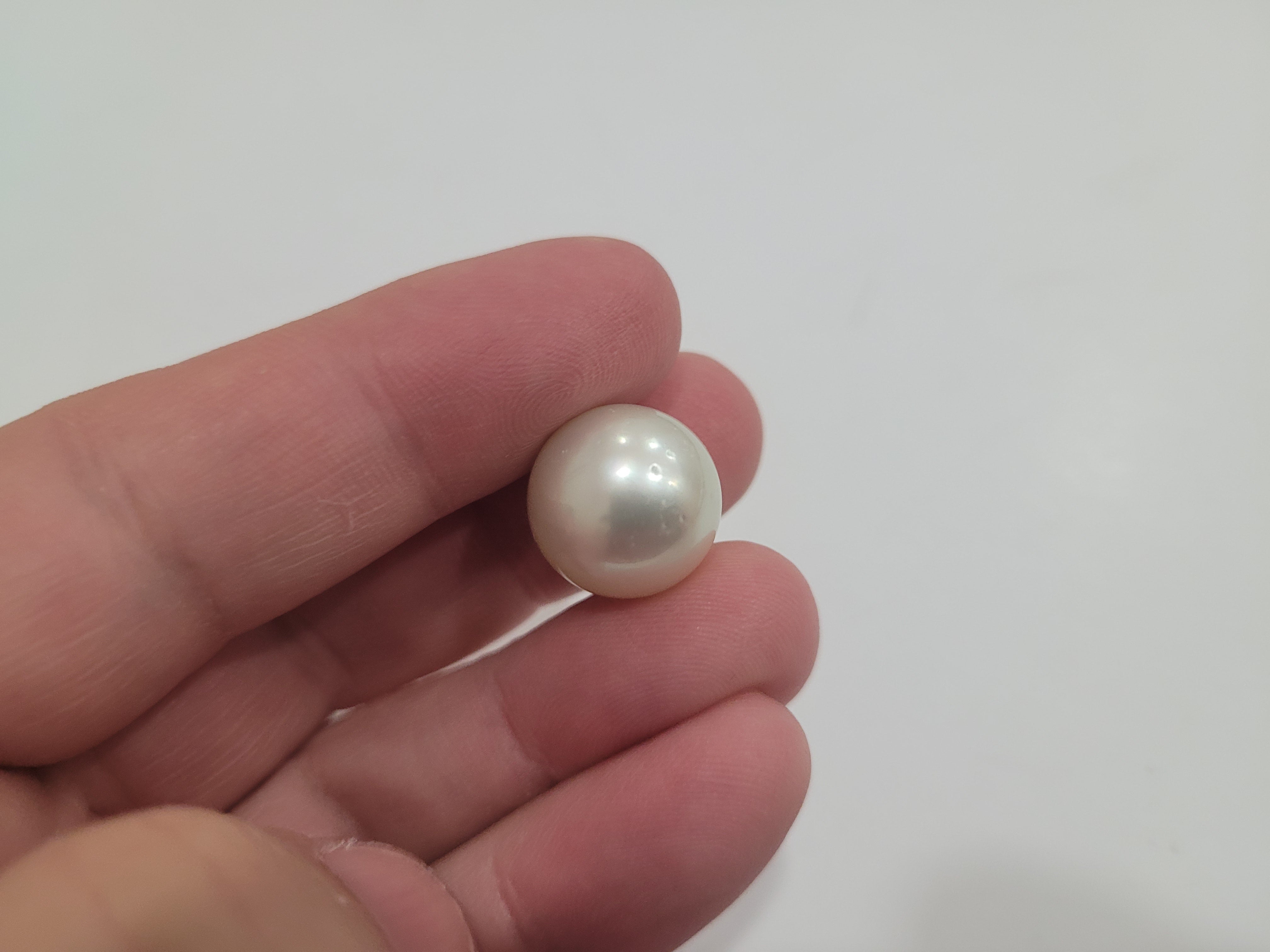 Golden South Sea Pearl 15 mm Round High Luster