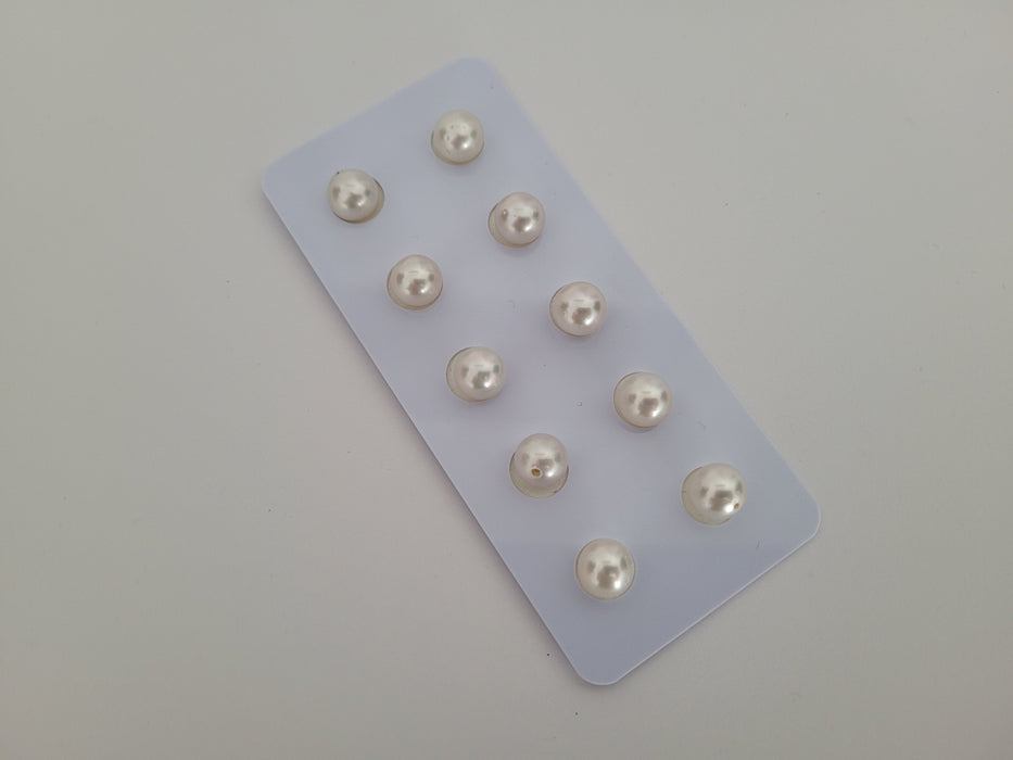 South Sea Pearls 9 mm White, Round, Wholesale Lot of 5 Pairs -  The South Sea Pearl